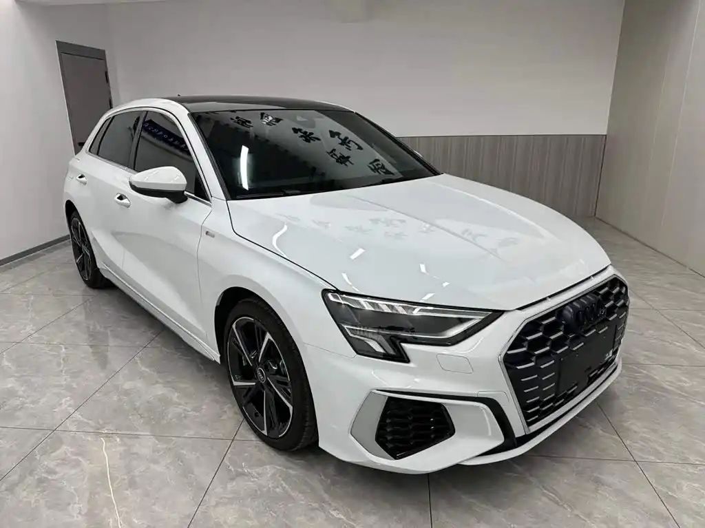 Audi A3 с пробегом из Китая